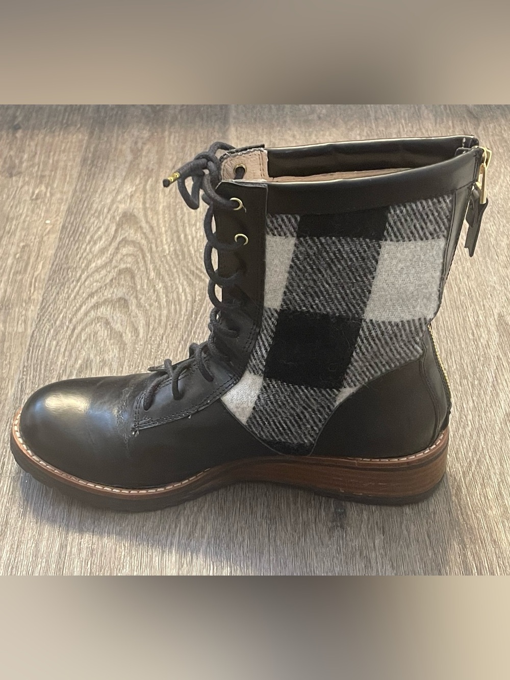 Matt Bernson Plaid Lace-Up Leather Boots 8M
